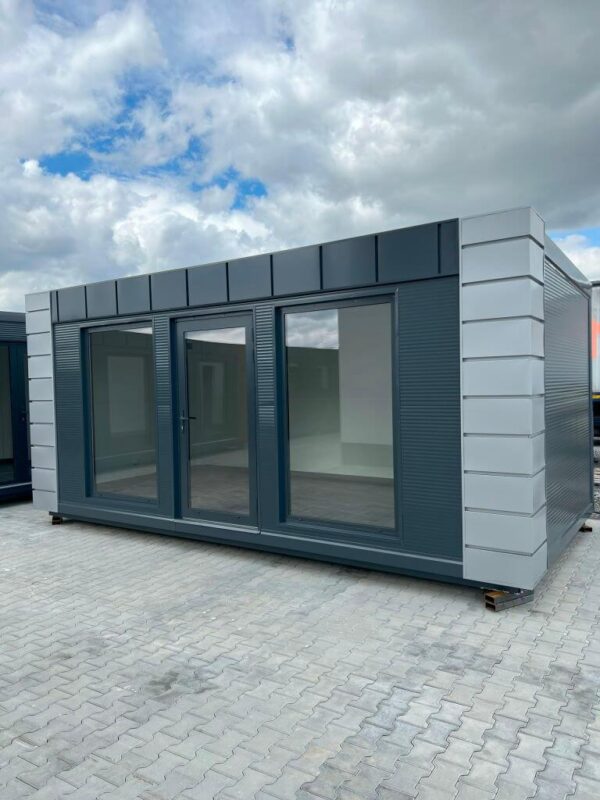 Modulaire Container 800×300 cm – Geïsoleerd met 100 mm Polystyreen Panelen