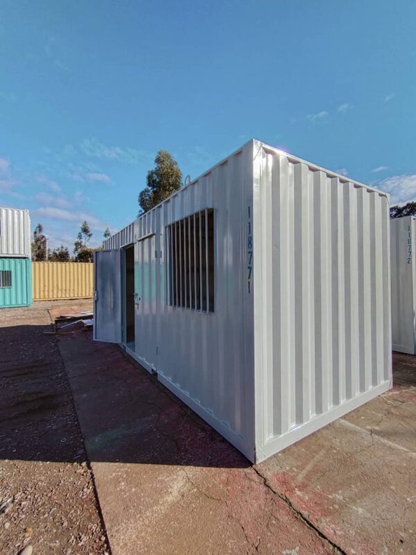 20 Voet Kantoorcontainer met Badkamer – Geïsoleerd & Direct Gebruiksklaar