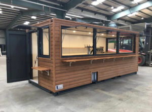 20 Voet Container omgebouwd tot Café / Bar / Restaurant