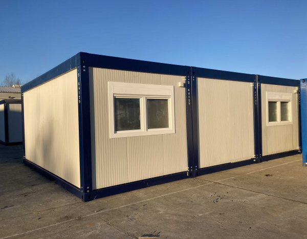 Samenstelling van 3 Geïsoleerde Prefabmodules – 54 m² Modulaire Werkruimte