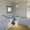 Toegankelijk Mobiel Sanitair 10 ft – Rolstoelvriendelijk & Volledig Uitgerust