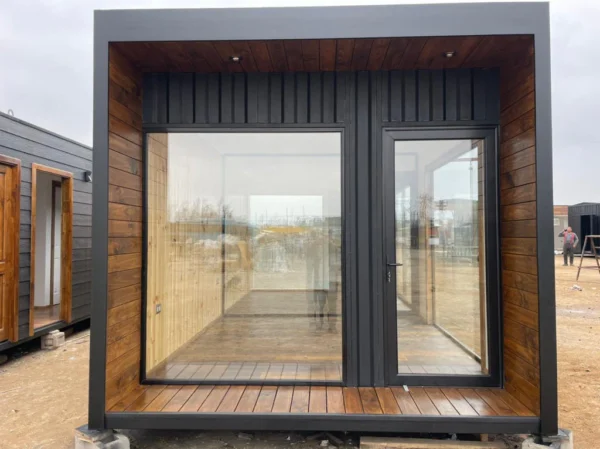 Modulair Project DALÍ 8 × 3 m – Open Ruimte met Half Badkamer