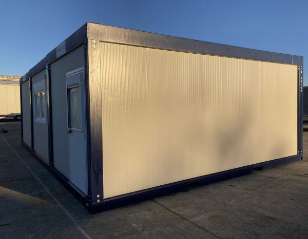 Samenstelling van 3 Geïsoleerde Prefabmodules – 54 m² Modulaire Werkruimte