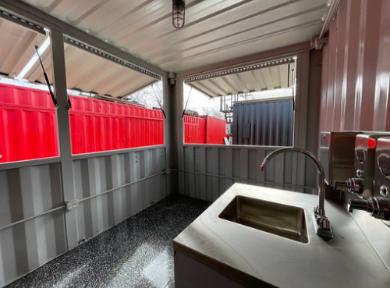 20-voet Containerbar – Industriële Uitstraling en Volledige Functionaliteit