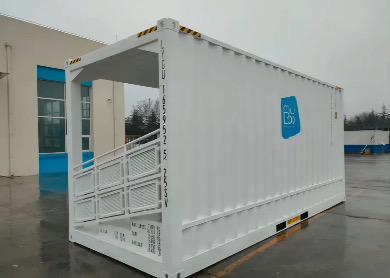 Modulaire Containertribune 20 Voet – Klaar voor Evenementen & Publiek