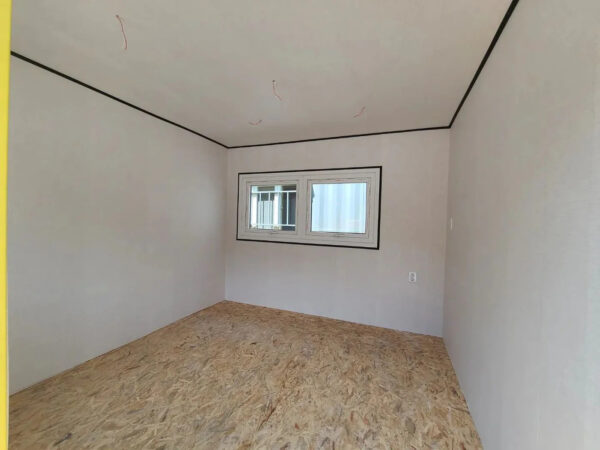 20ft Kantoorcontainer – Functionele, Direct Instapklare Mobiele Werkruimte