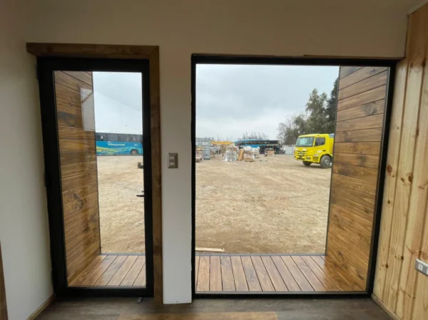 Modulair Project DALÍ 8 × 3 m – Open Ruimte met Half Badkamer