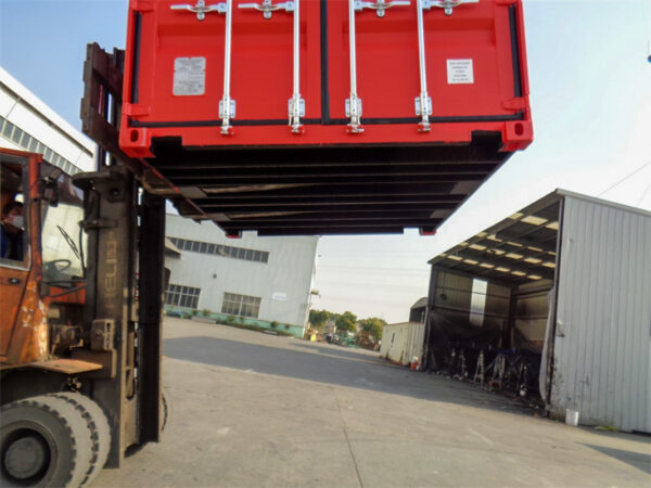 Nieuwe 10 Voet Maritieme Container – Rood – Corten Staal