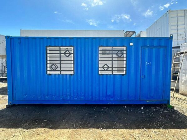 Volledig Uitgeruste 20ft Kantoorcontainer – Geïsoleerd & Direct Inzetbaar