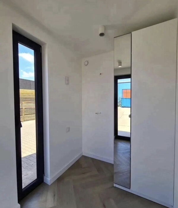 40ft Containerwoning Volledig Uitrust — Modern, Functioneel en Klaar voor Gebruikt