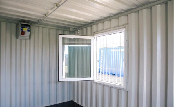 Nieuwe Bewoonbare Basiscontainer – Kantoor- of Wooncontainer