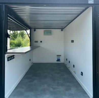4x2m Bar/Snack Container - Klaar voor Gebruik