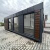 800×300 cm Kantoorcontainer met Badkamer en Airconditioning – Moderne en Direct Instapklare Werkruimte