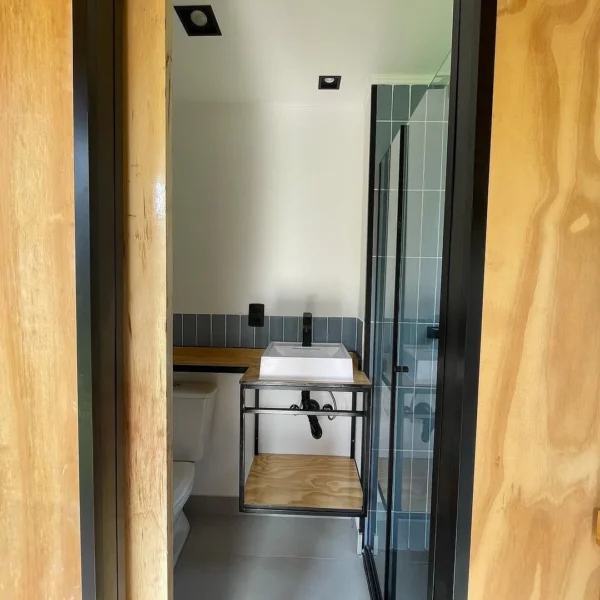 Prefab Containerwoning van Hoge Weerstand – Brandveilig, Snel te Monteren en Aanpasbaar