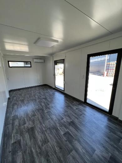 Modulaire Kantoorunit 800 × 300 cm met Douche – Volledig Uitgerust