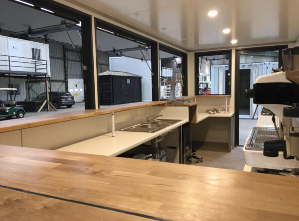 20 Voet Container omgebouwd tot Café / Bar / Restaurant