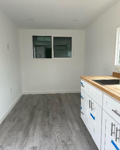 Draagbare Woning 20×8 ft (6 × 2,4 m) – Compact, mobiel en volledig uitgerust