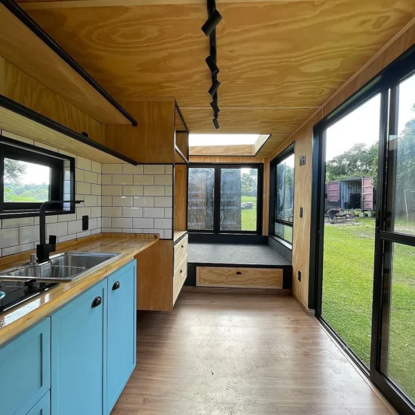 Prefab Containerwoning van Hoge Weerstand – Brandveilig, Snel te Monteren en Aanpasbaar