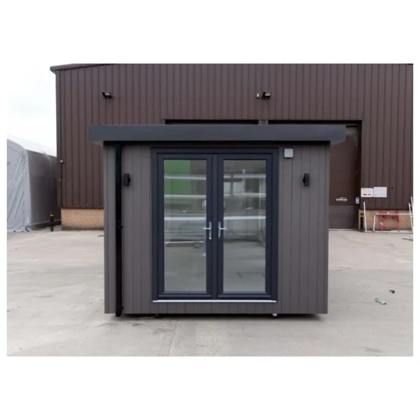 30ft Kantoorcontainer met Complete Badkamer, Keuken en Houten Afwerking